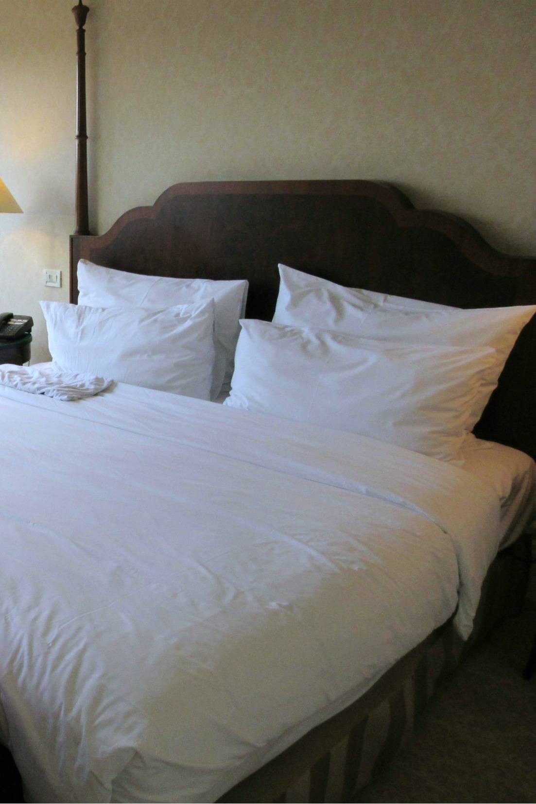 Organic natural mattress benefits and pillows