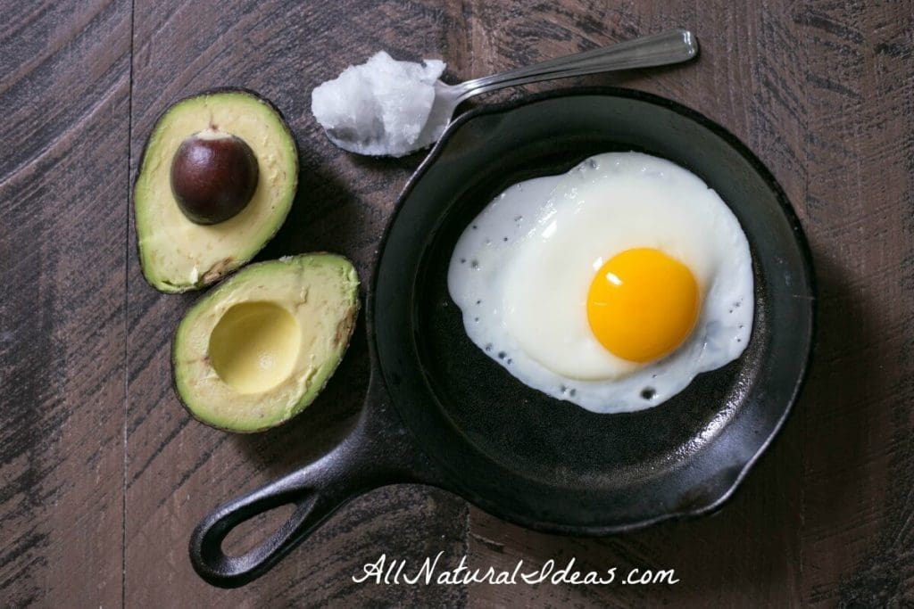 Have you heard of a low carb fat fast? It's a short term diet that's high in fats and low in calories. What does a fat fast diet menu look like? | allnaturalideas.com