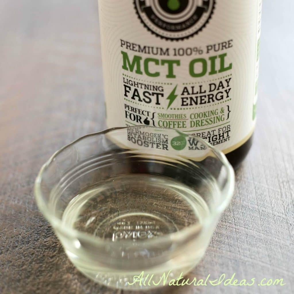 Have you heard of MCT oil? MCT oil supplements have become very popular in the low-carb community. But what are the MCT oil health benefits?