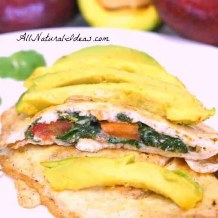 Spinach tomato avocado omelette recipe