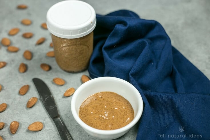 How to make almond butter: a simple method