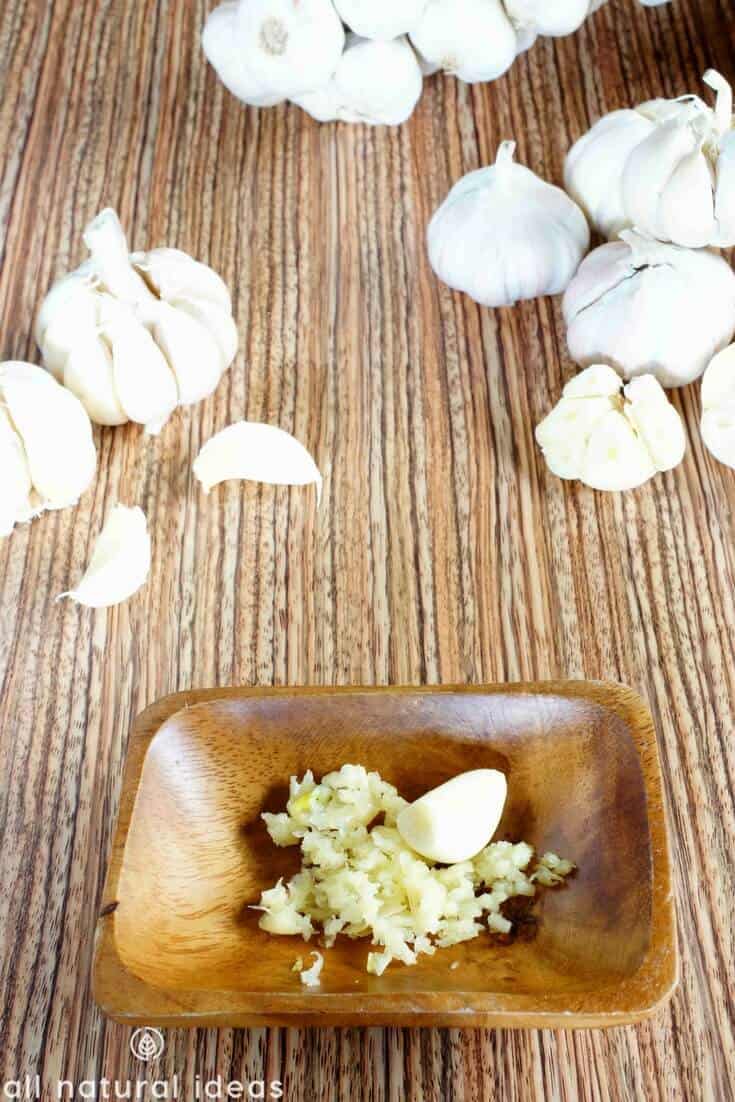 Should you use garlic on skin as a pimple remover