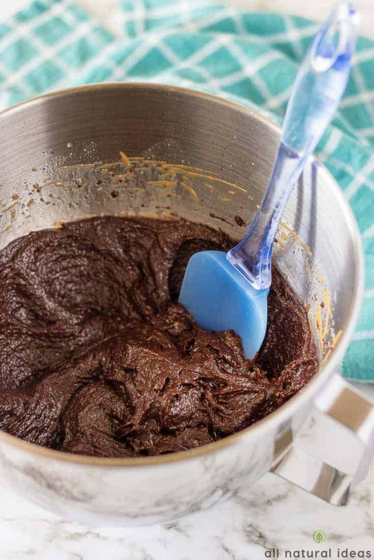 How to make a paleo brownies recipe with paleo chocolate