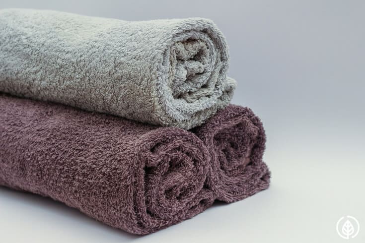 rolled bath towels