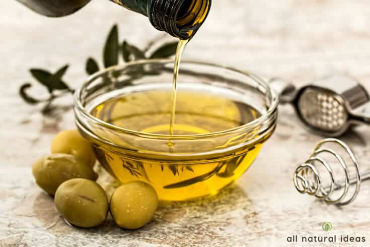 Olive leaf extract benefits and side effects include many of the former and few, if any, of the latter. In fact, it might even be better for your health than the oil.