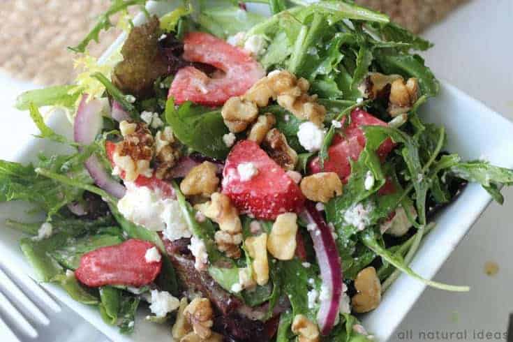 An easy spinach strawberry walnut salad